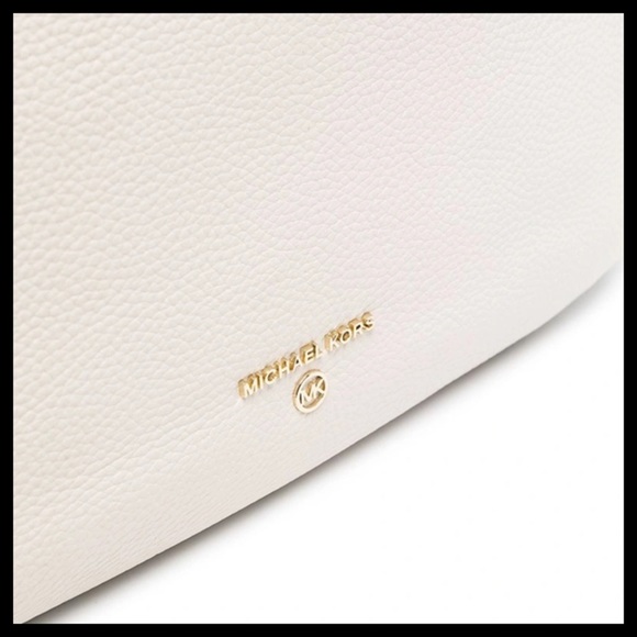 MICHAEL KORS Grand Large Hobo Shoulder Bag Light Cream - Picture 4 of 11